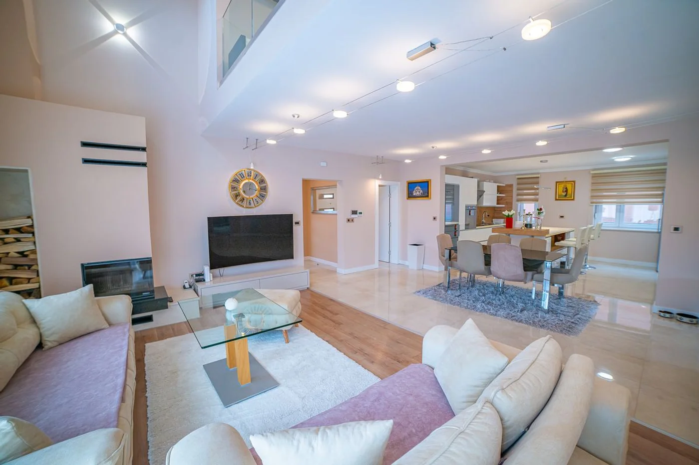 kuca na prodaju Novi Sad 270m2 495912