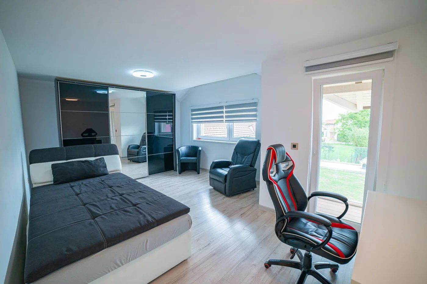 kuca na prodaju Novi Sad 270m2 495912