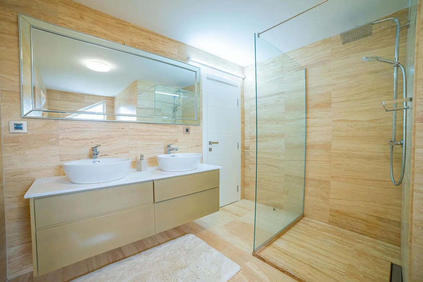 kuca na prodaju Novi Sad 270m2 495912