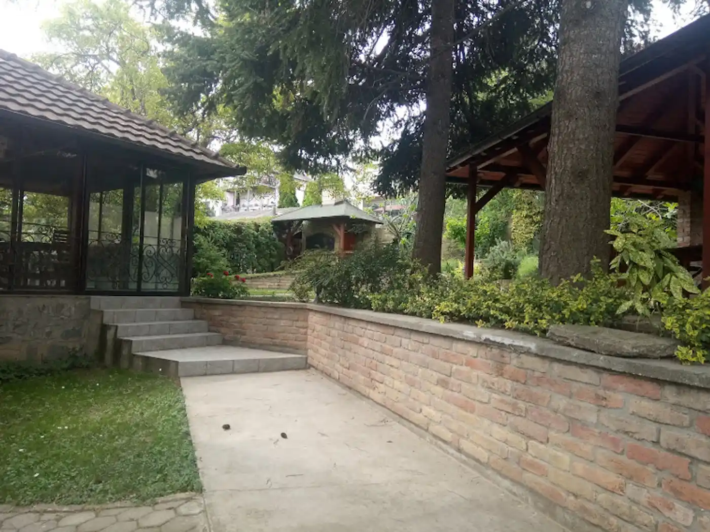 kuca na prodaju Petrovaradin 261m2 497601