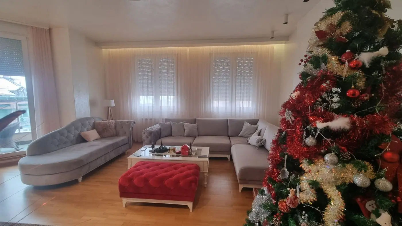 stan na prodaju Novi Sad 129m2 498766