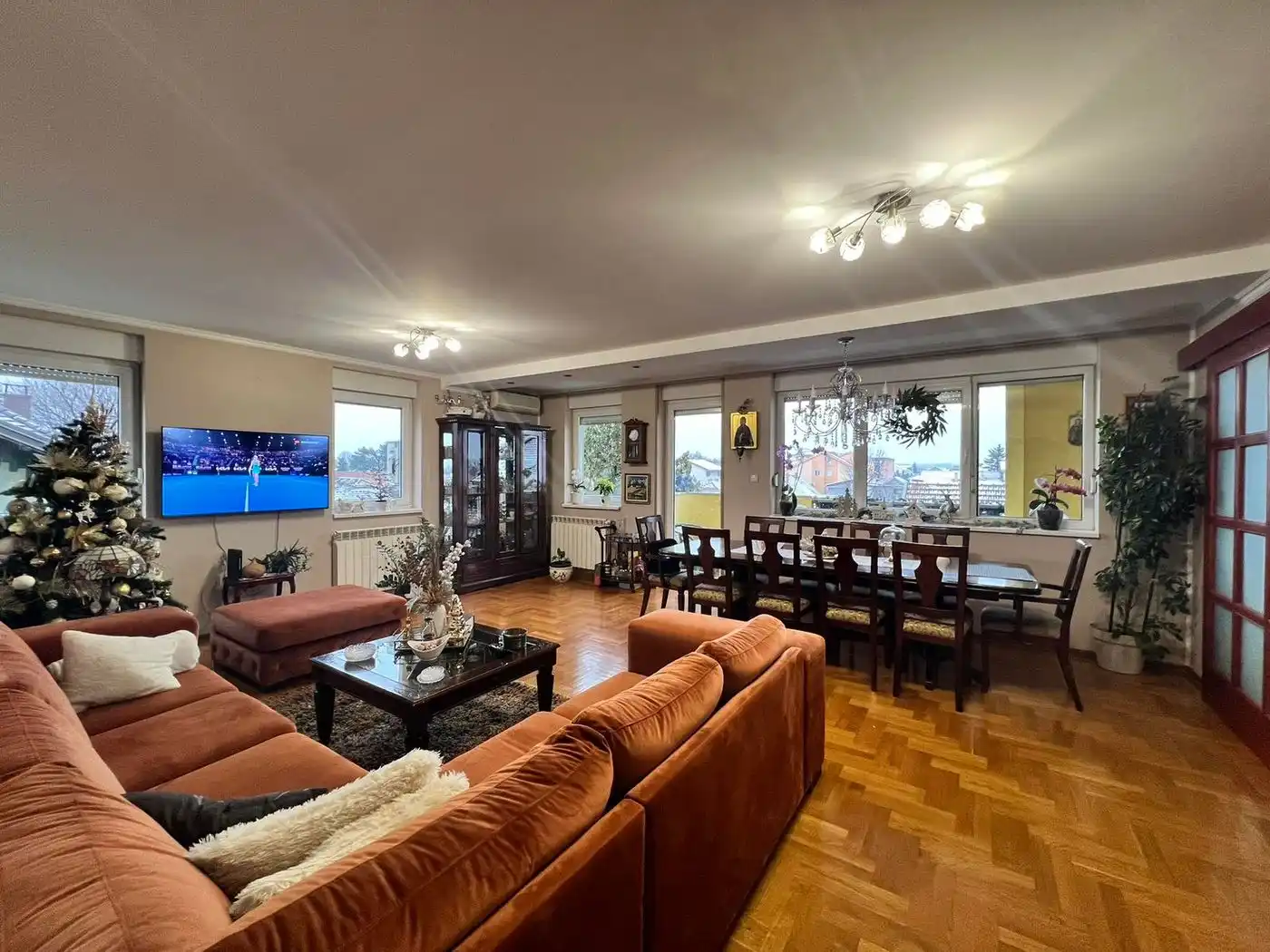 stan na prodaju Novi Sad, 138m2 504652