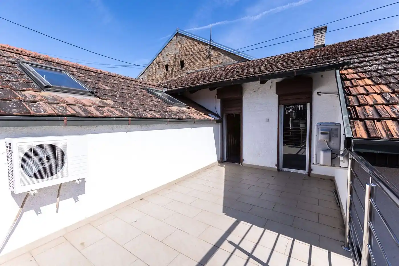 kuca na prodaju Novi Sad 258m2 527117