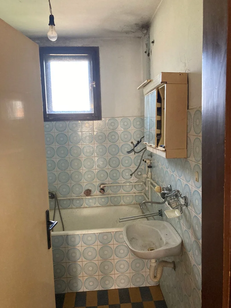 kuca na prodaju Bački Jarak 220m2 510445
