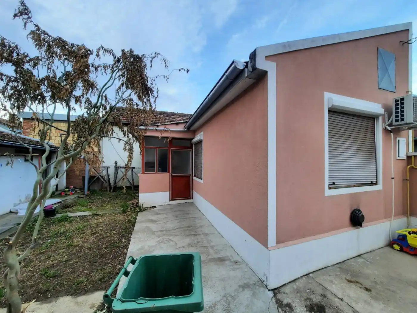 kuca na prodaju Novi Sad, 54m2 511361