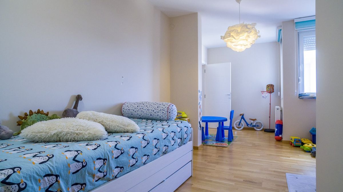 stan na prodaju Novi Sad 173m2 511254