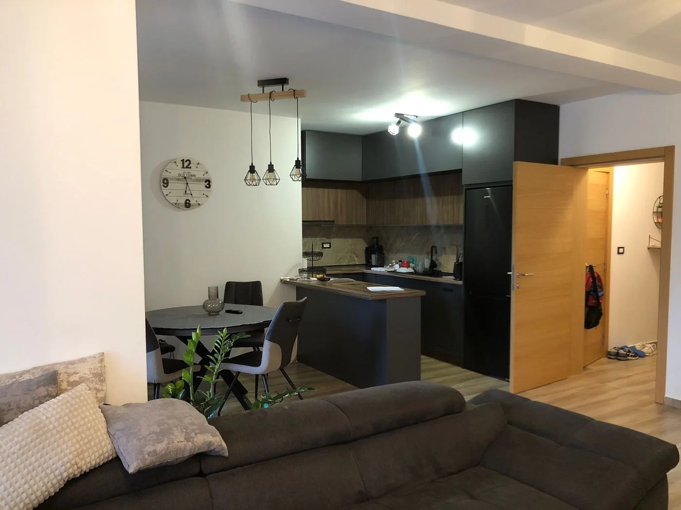 stan na prodaju Novi Sad 89m2 512054