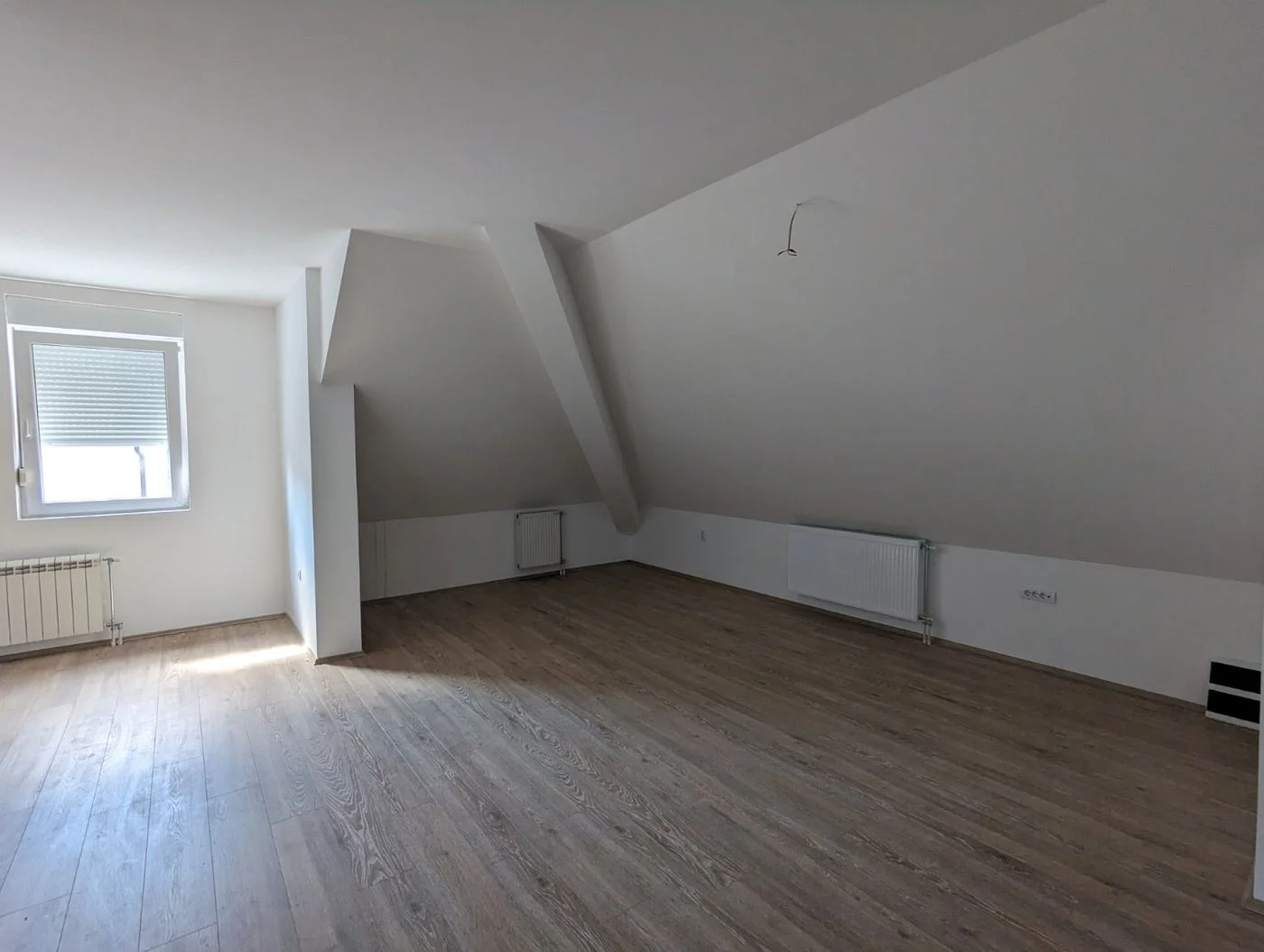 stan na prodaju Novi Sad 77m2 512285