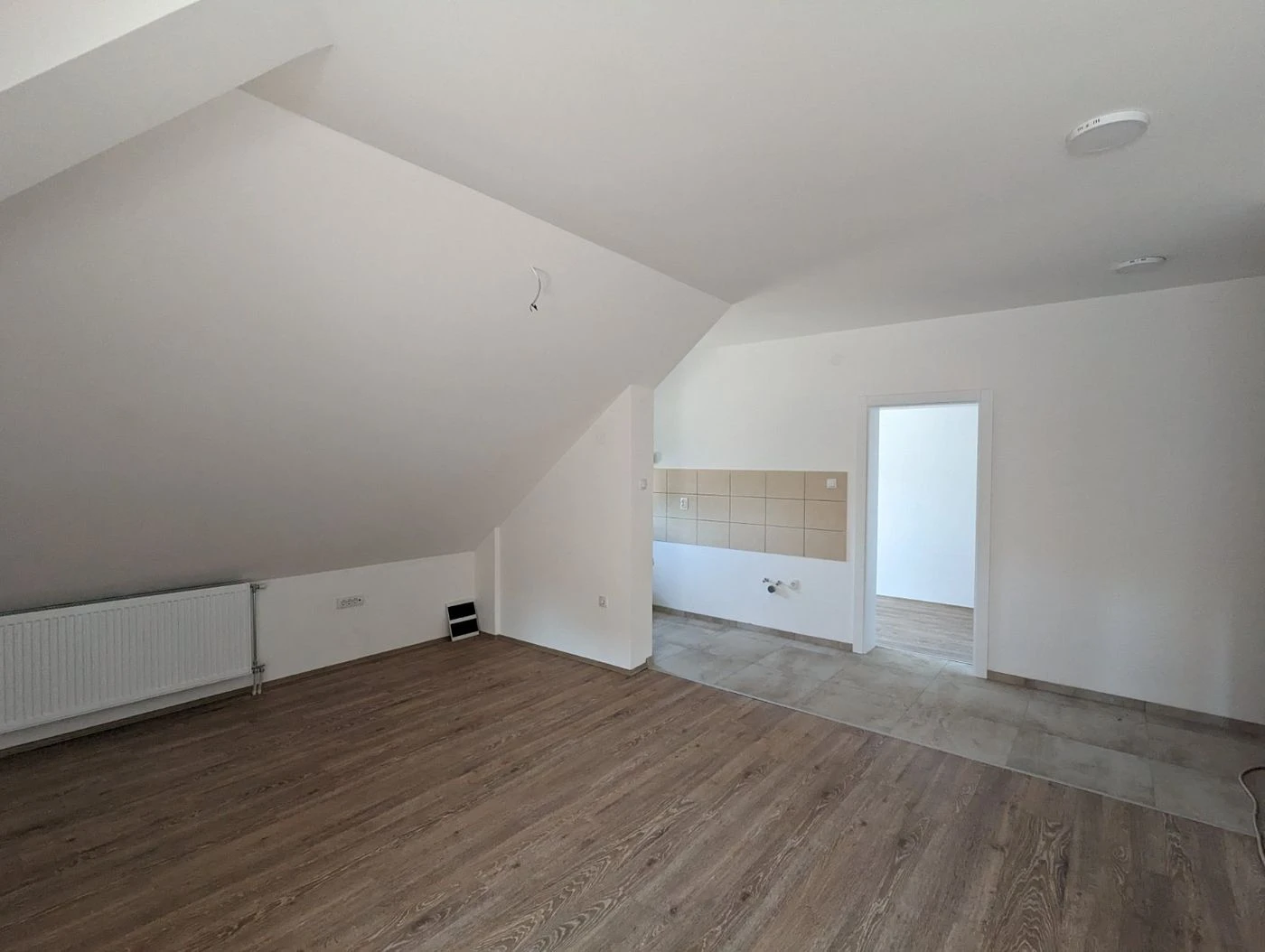 stan na prodaju Novi Sad 77m2 512285