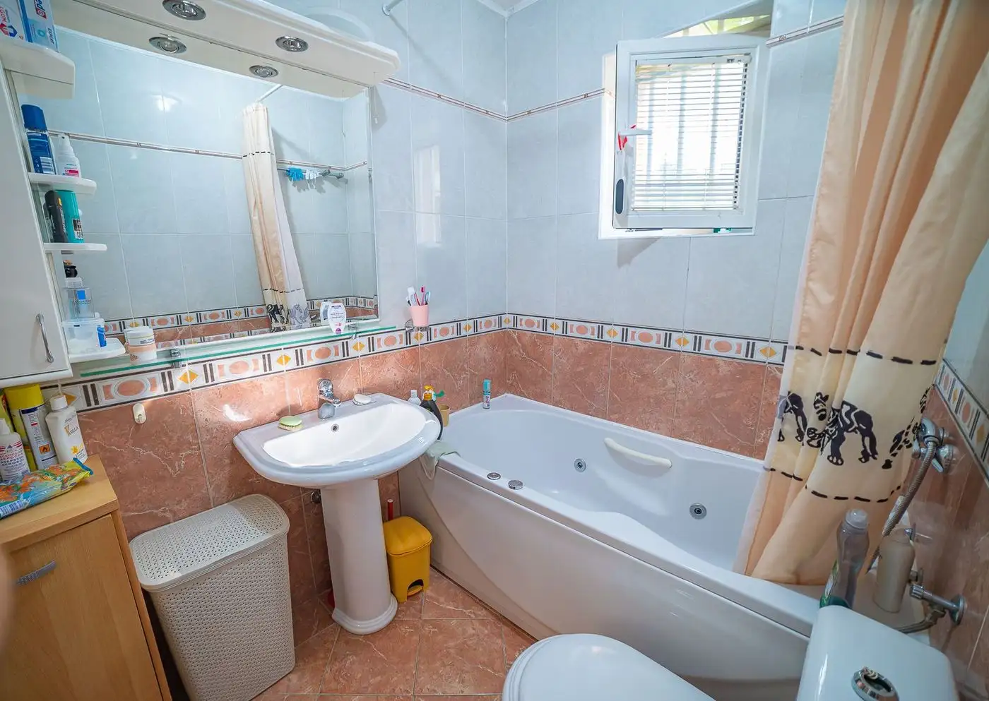 kuca na prodaju Sremska Kamenica 479m2 513023