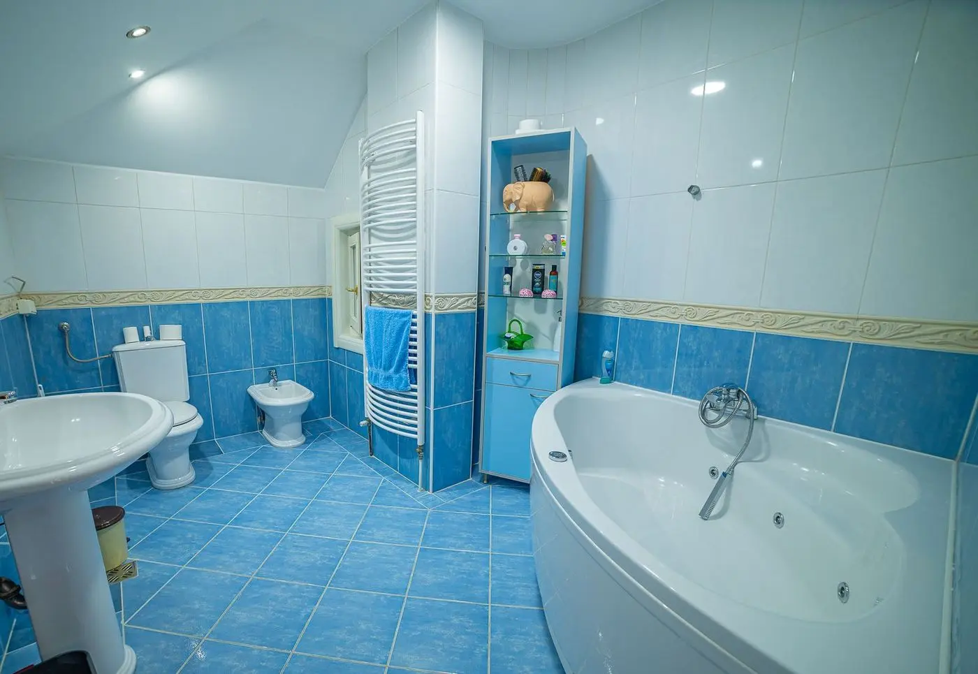 kuca na prodaju Sremska Kamenica 479m2 513023