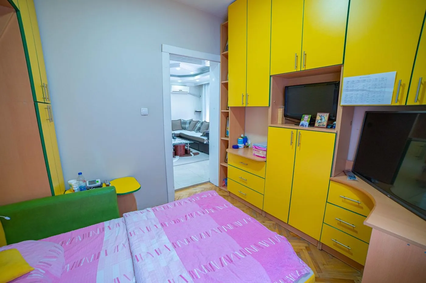 kuca na prodaju Novi Sad 351m2 512989