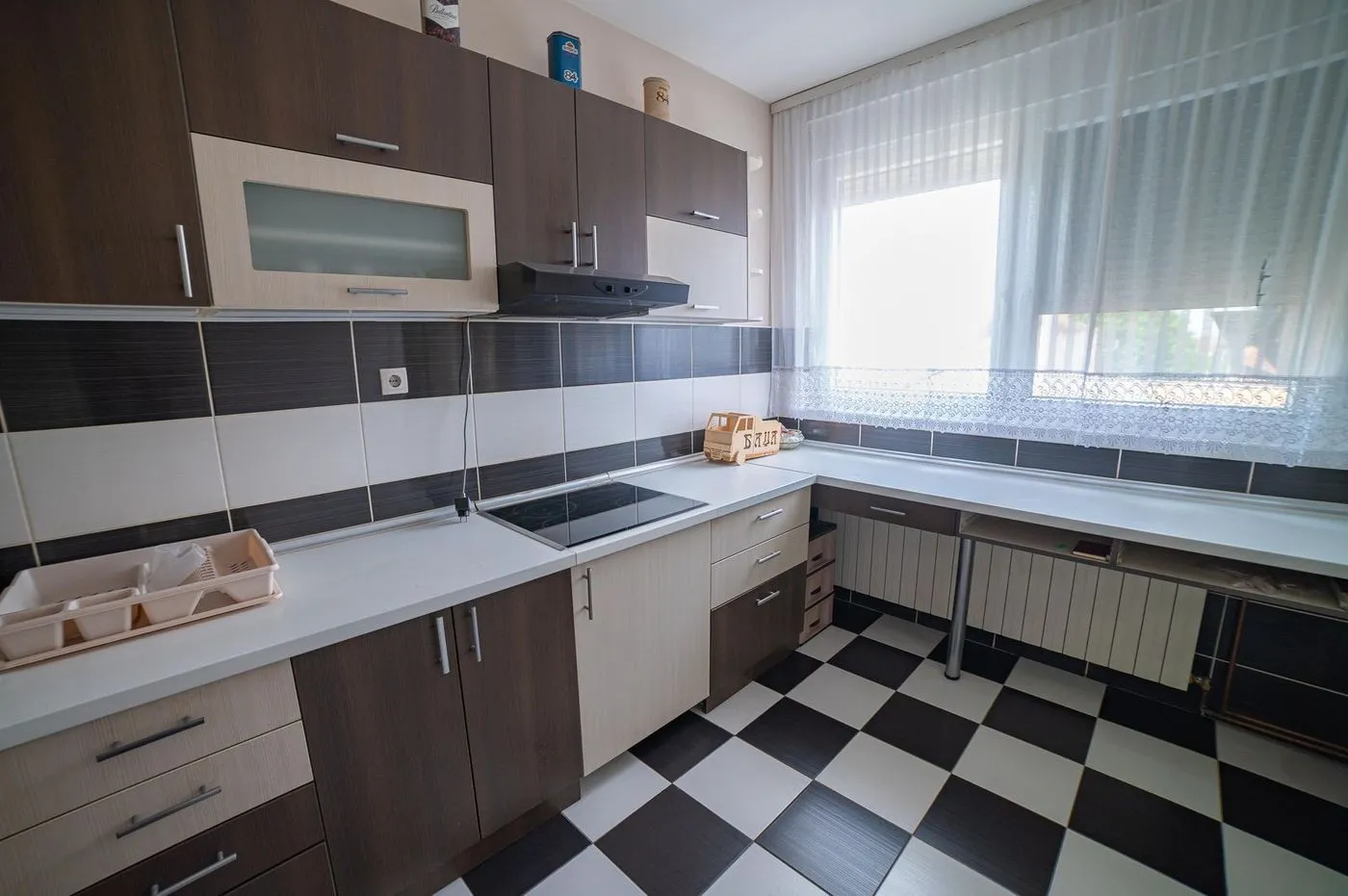 kuca na prodaju Novi Sad 351m2 512989