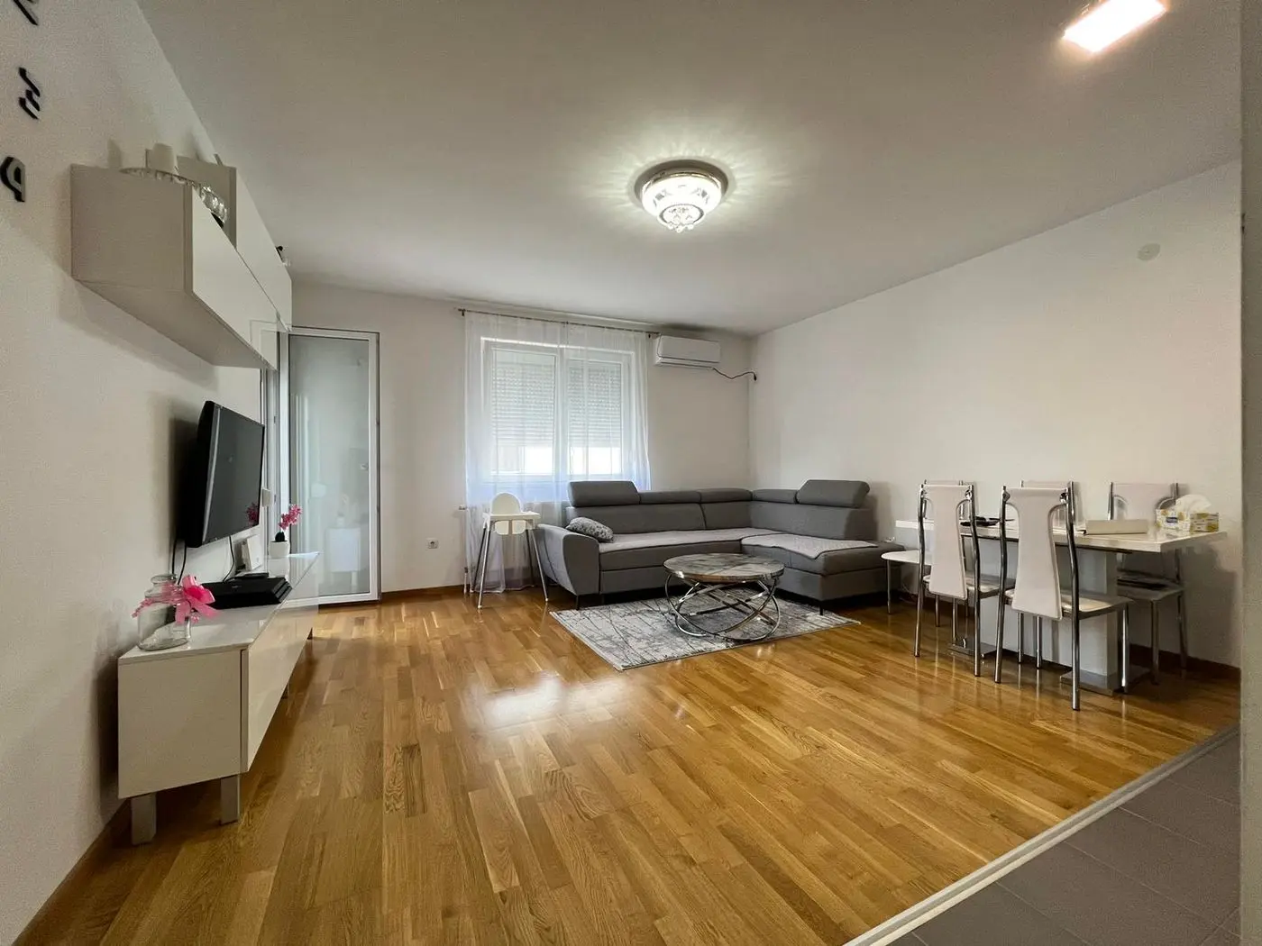 stan na prodaju Novi Sad 76m2 513313