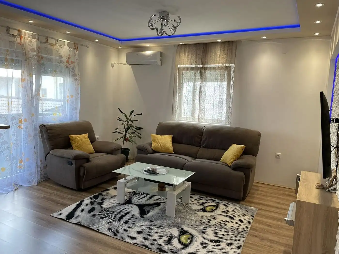 stan na prodaju Novi Sad 76m2 513431