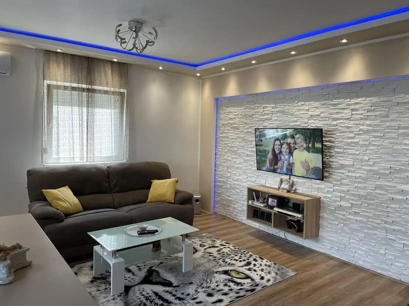 stan na prodaju Novi Sad 76m2 513431