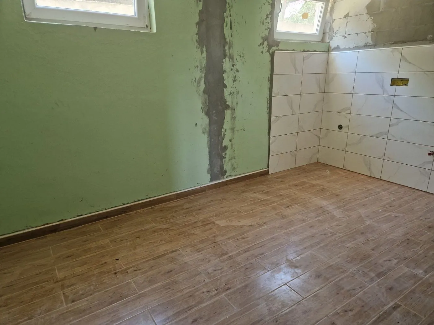 kuca na prodaju Ledinci 98m2 513434