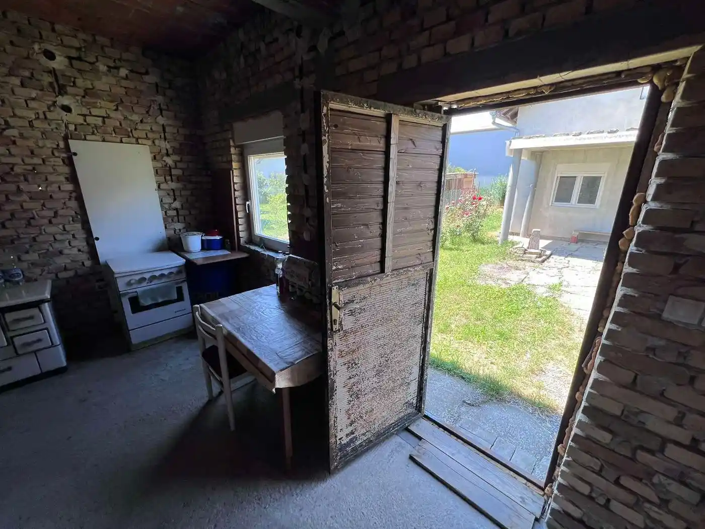 kuca na prodaju Novi Sad 235m2 513679