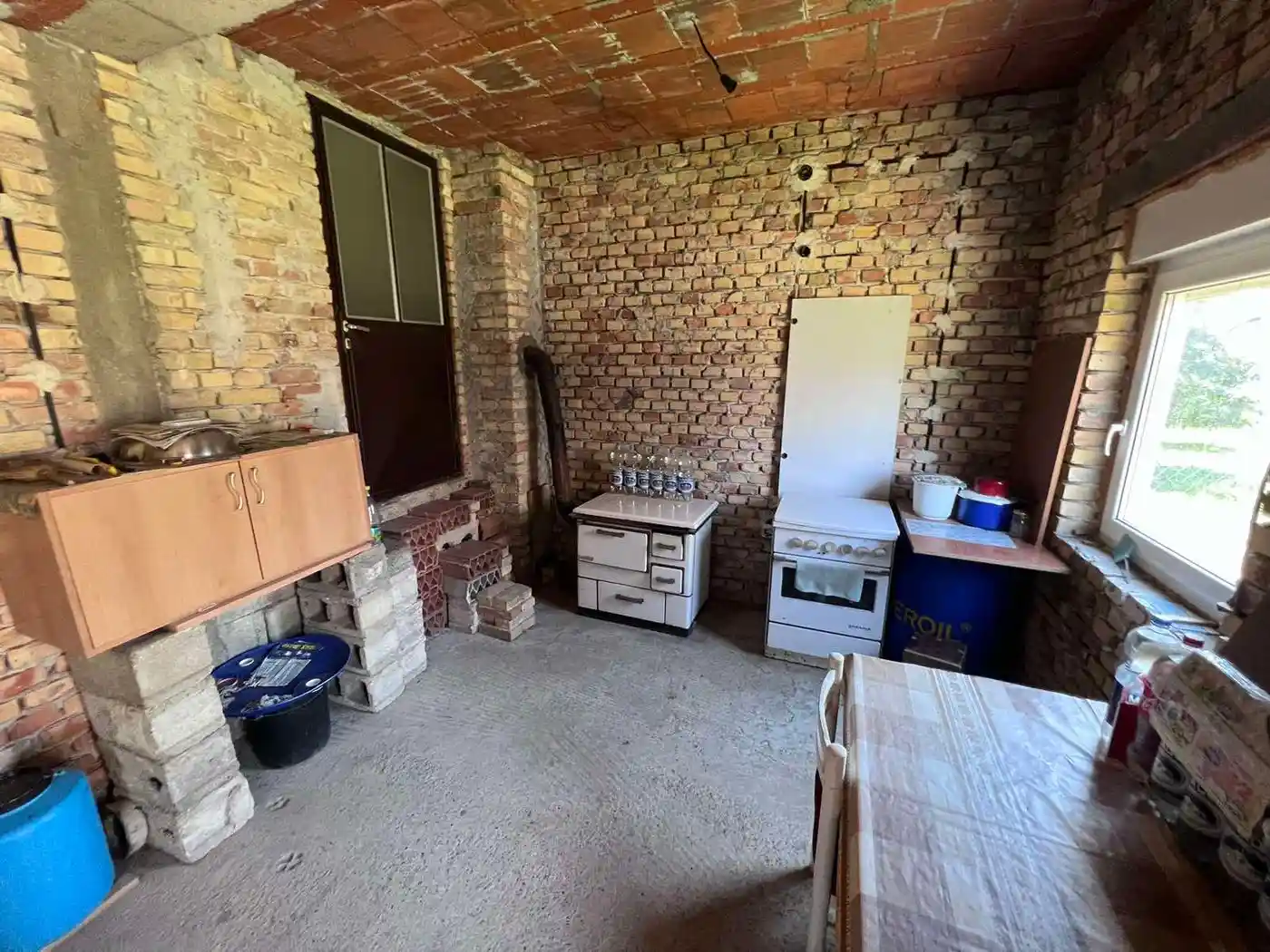 kuca na prodaju Novi Sad 235m2 513679