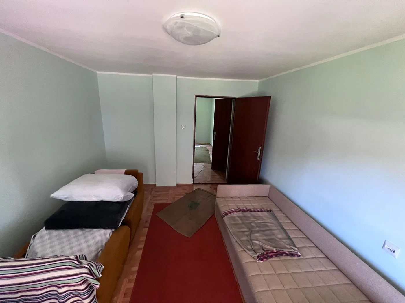 kuca na prodaju Novi Sad 235m2 513679