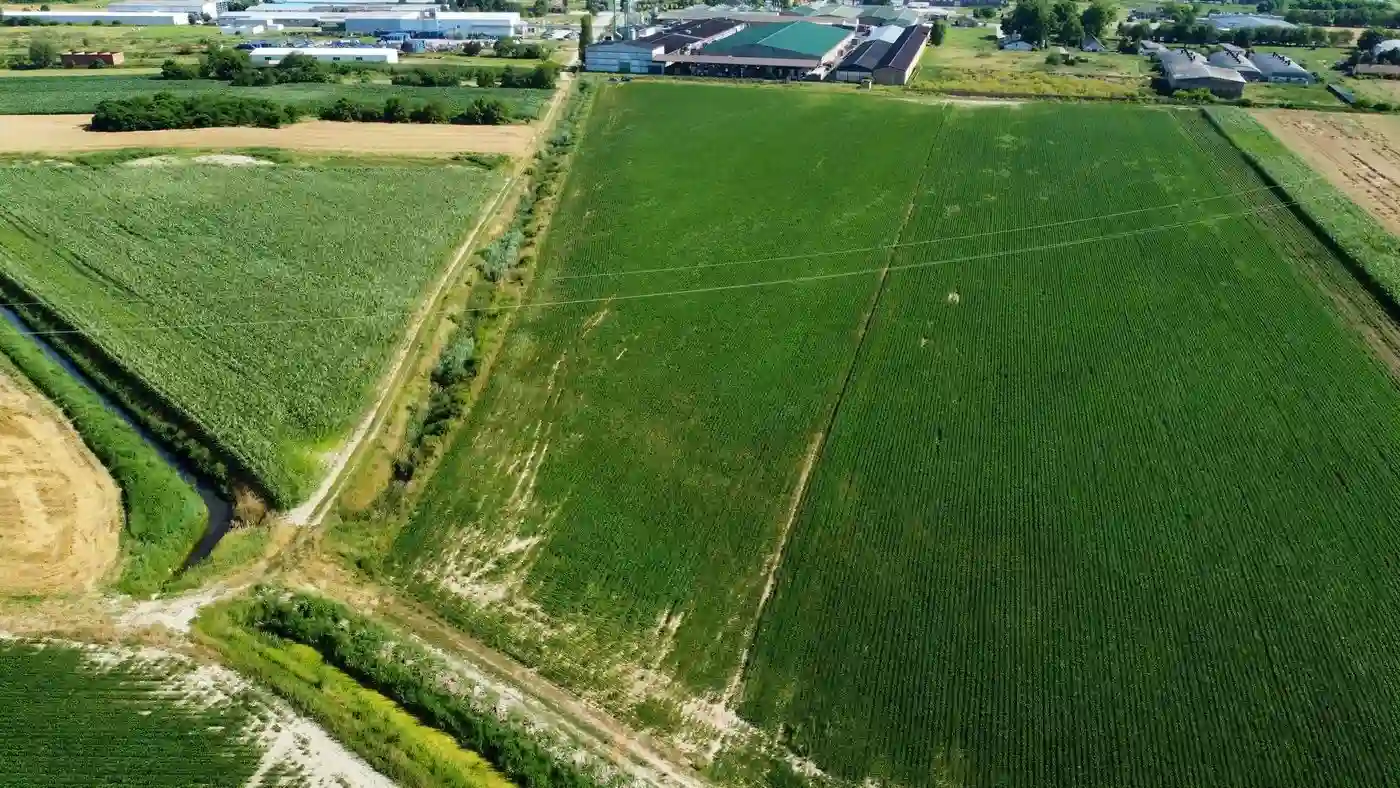 plac na prodaju Bačka Palanka, 33383m2 511127