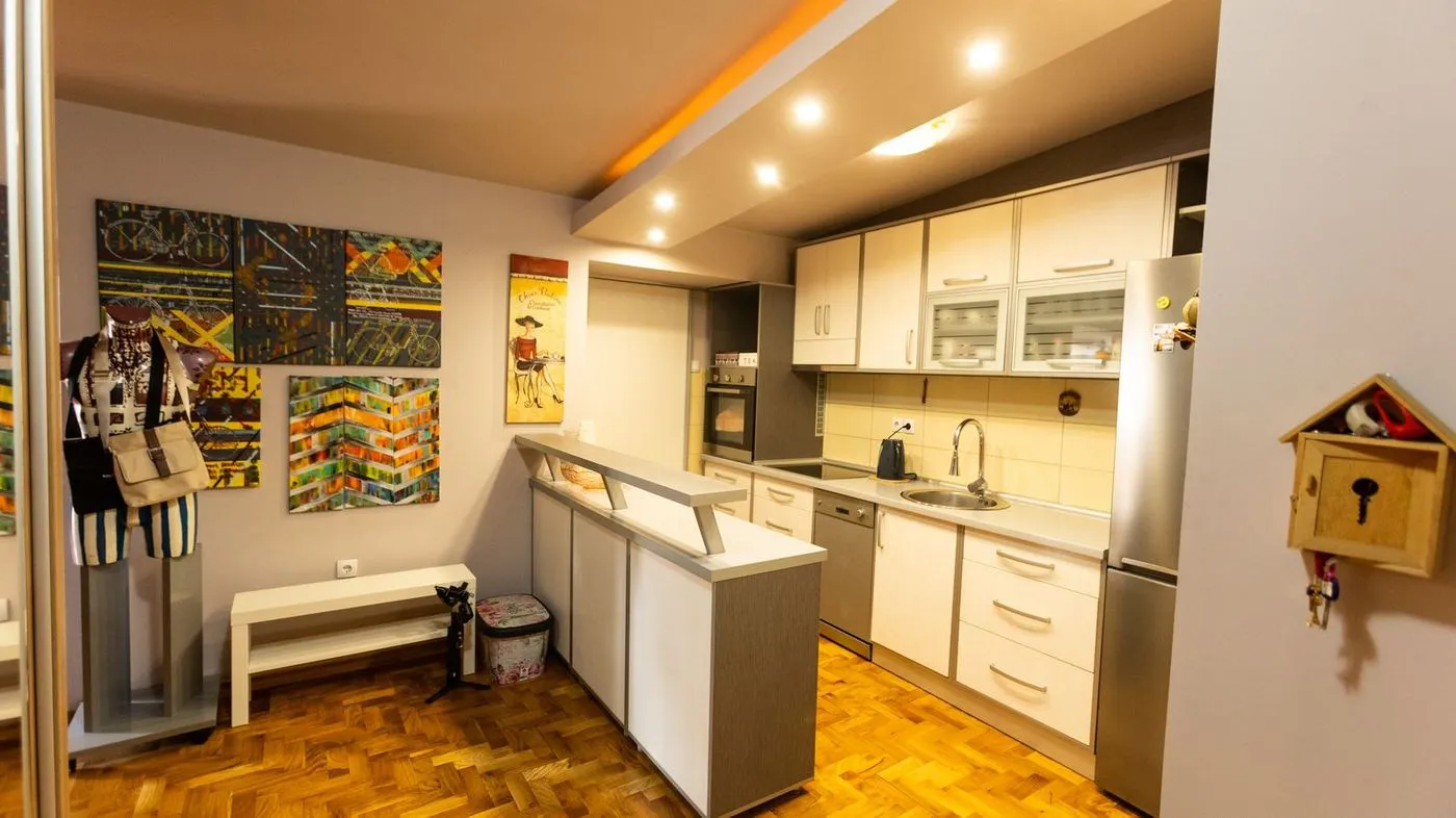 stan na prodaju Novi Sad 75m2 514036