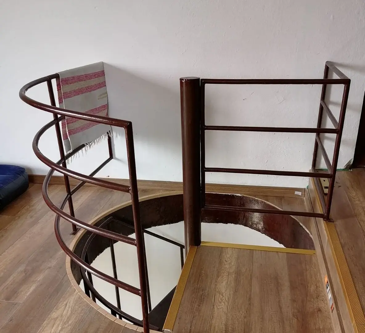kuca na prodaju Irig 60m2 514725