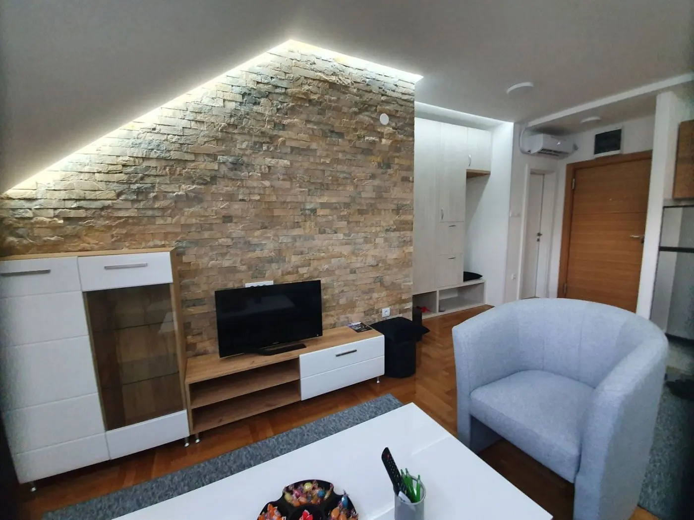 property-card-img-70299
