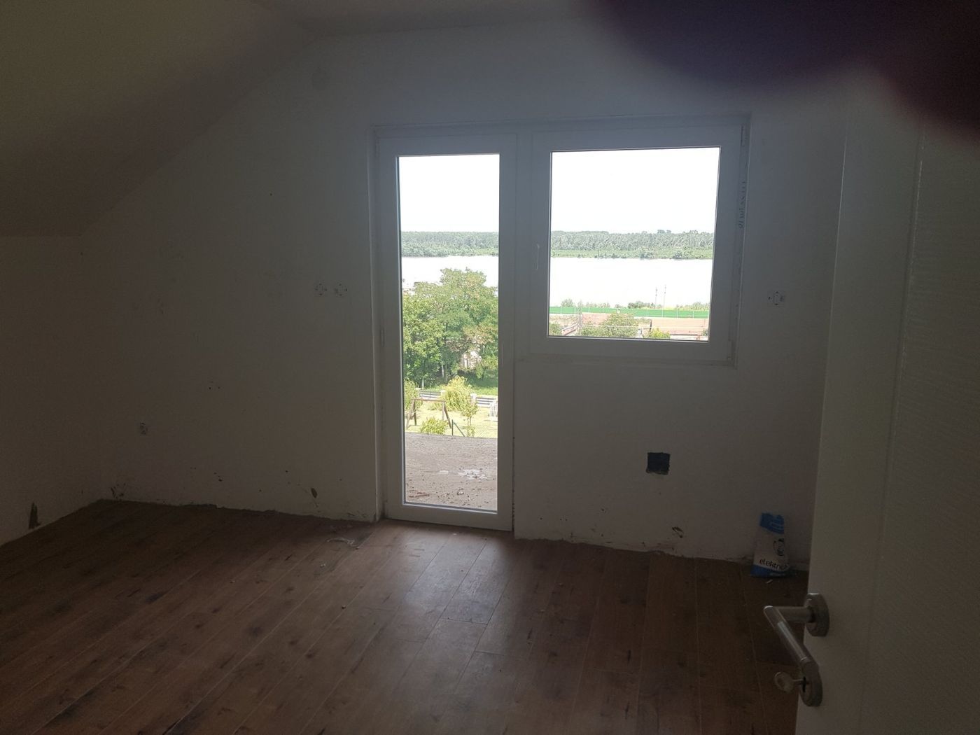 kuca na prodaju Sremski Karlovci 286m2 515373