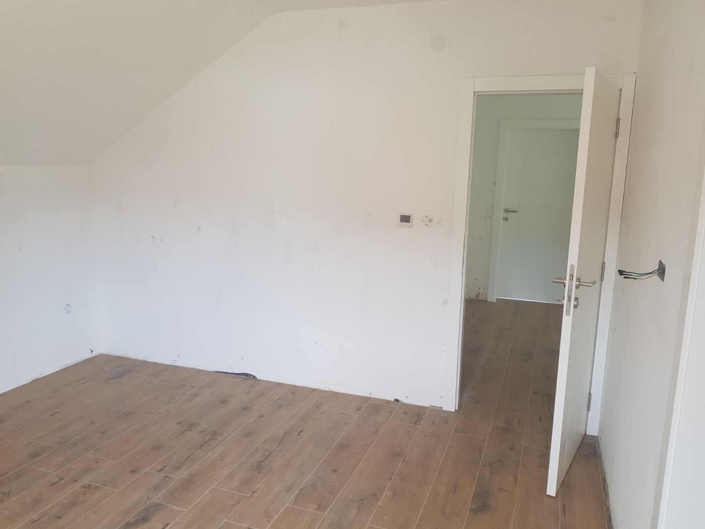 kuca na prodaju Sremski Karlovci 286m2 515373