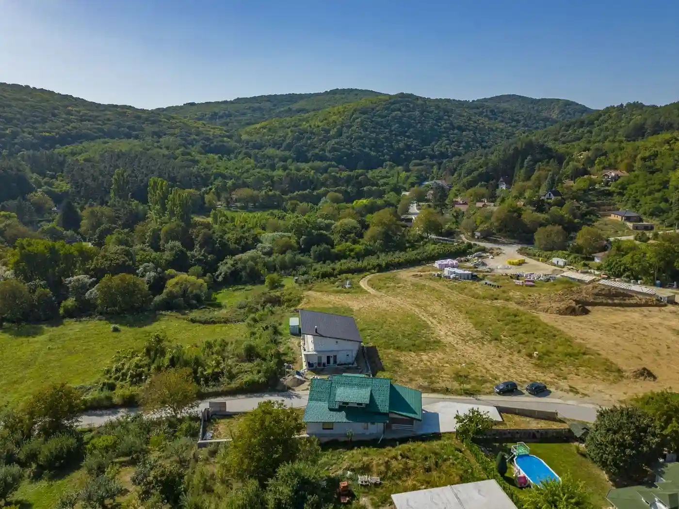 kuca na prodaju Vrdnik 470m2 573613