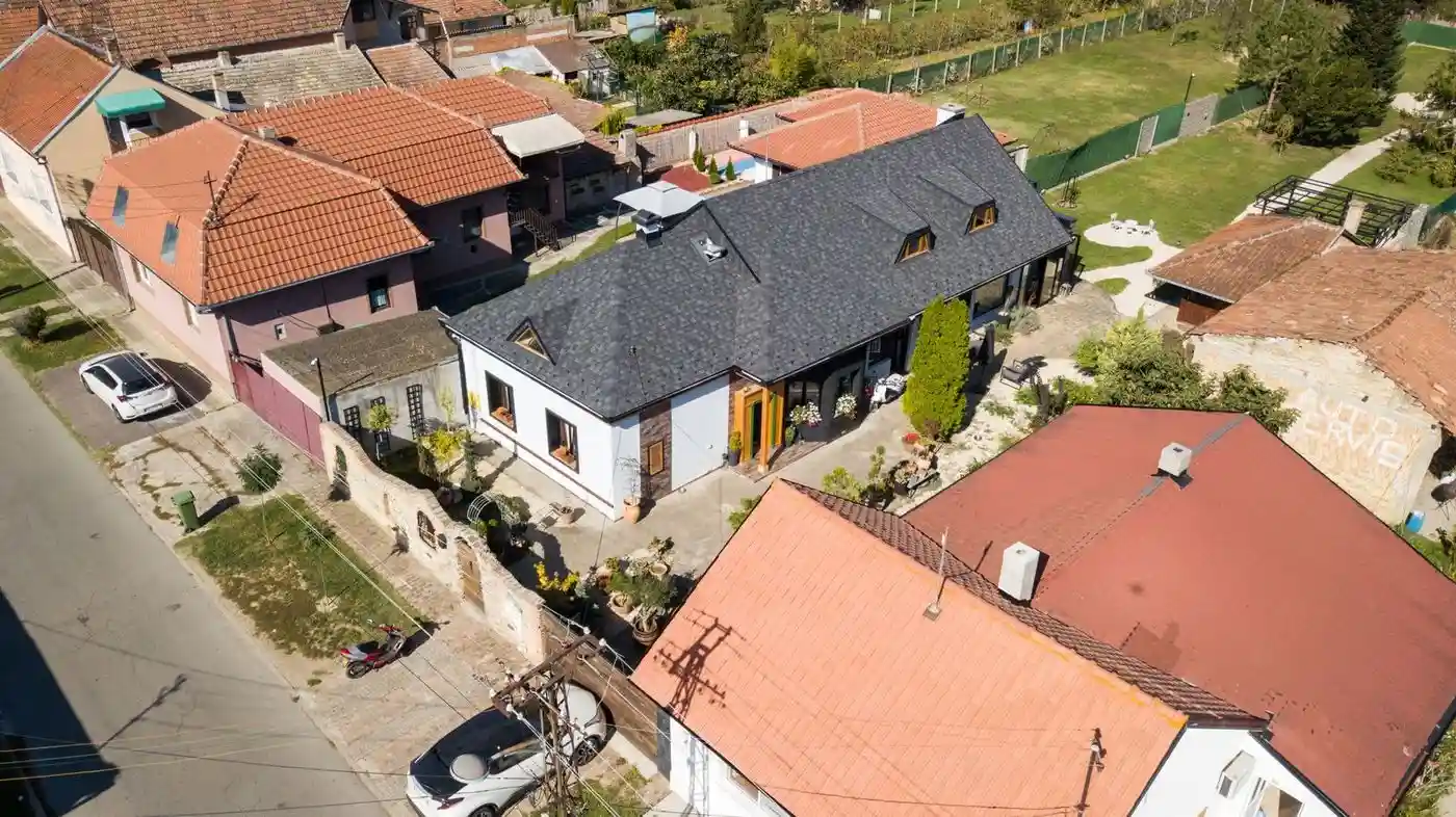 kuca na prodaju Novi Sad 226m2 517579