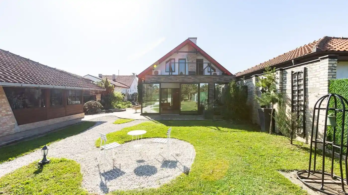kuca na prodaju Novi Sad 226m2 517579