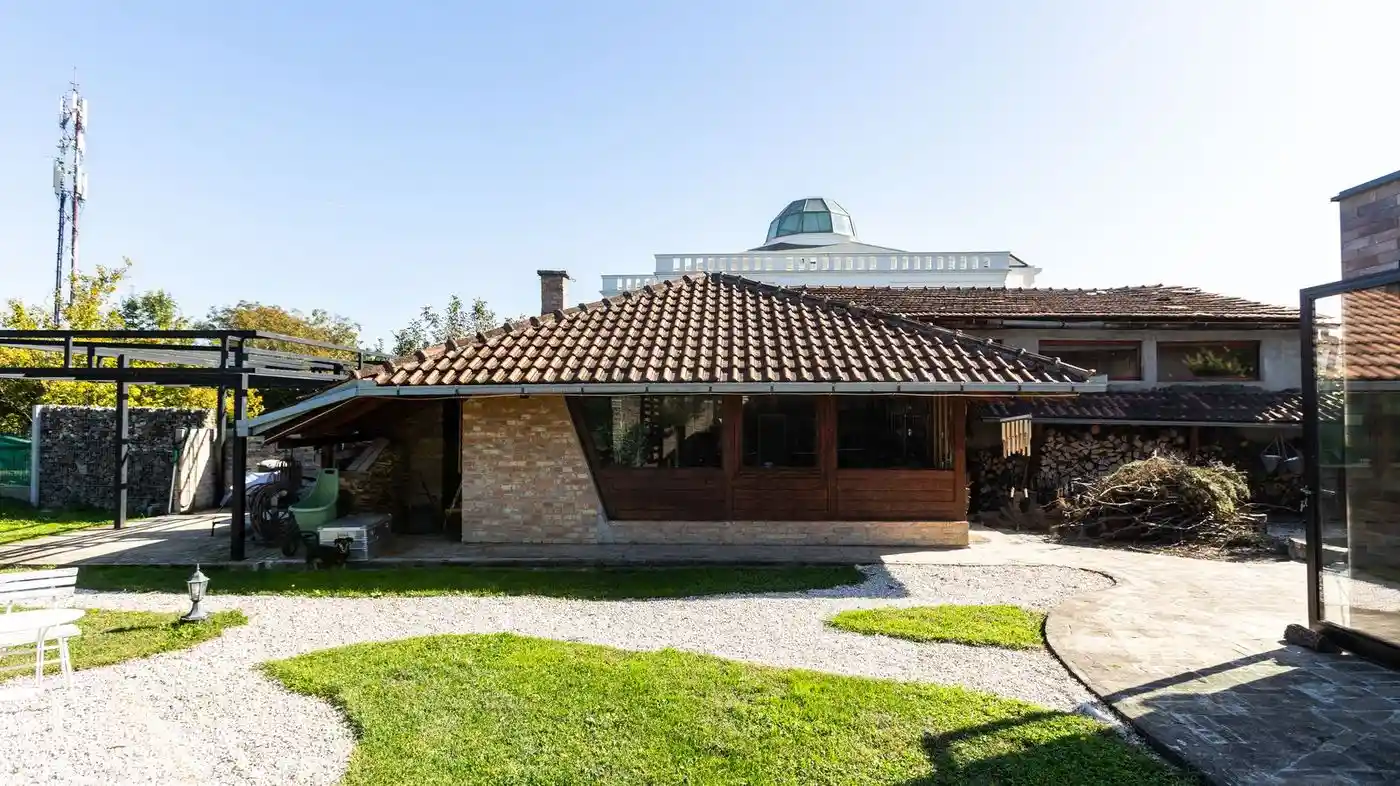 kuca na prodaju Novi Sad 226m2 517579