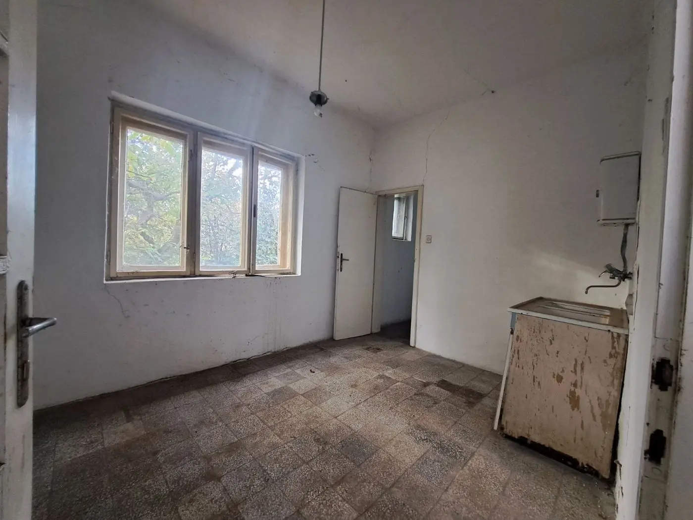 kuca na prodaju Sremska Kamenica 196m2 518763