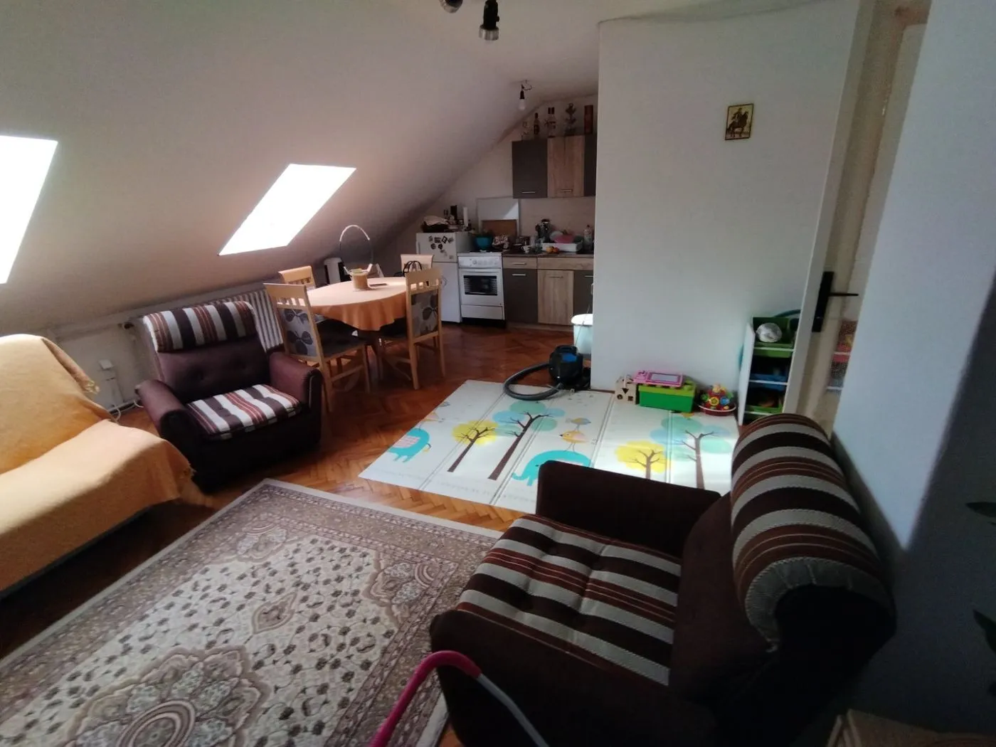 kuca na prodaju Sremski Karlovci 168m2 519543