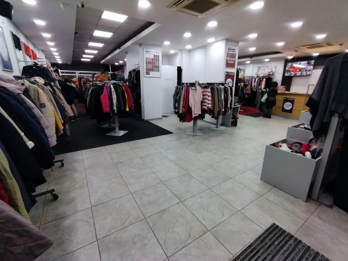 lokal na prodaju Novi Sad 239m2 521096