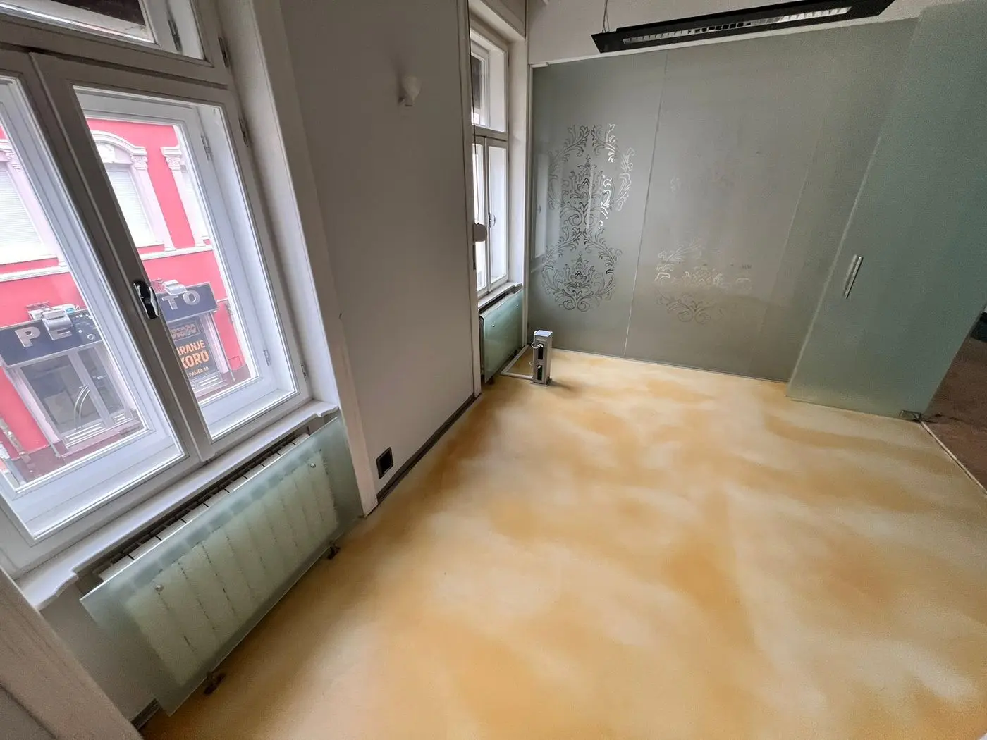 lokal na prodaju Novi Sad 400m2 521362