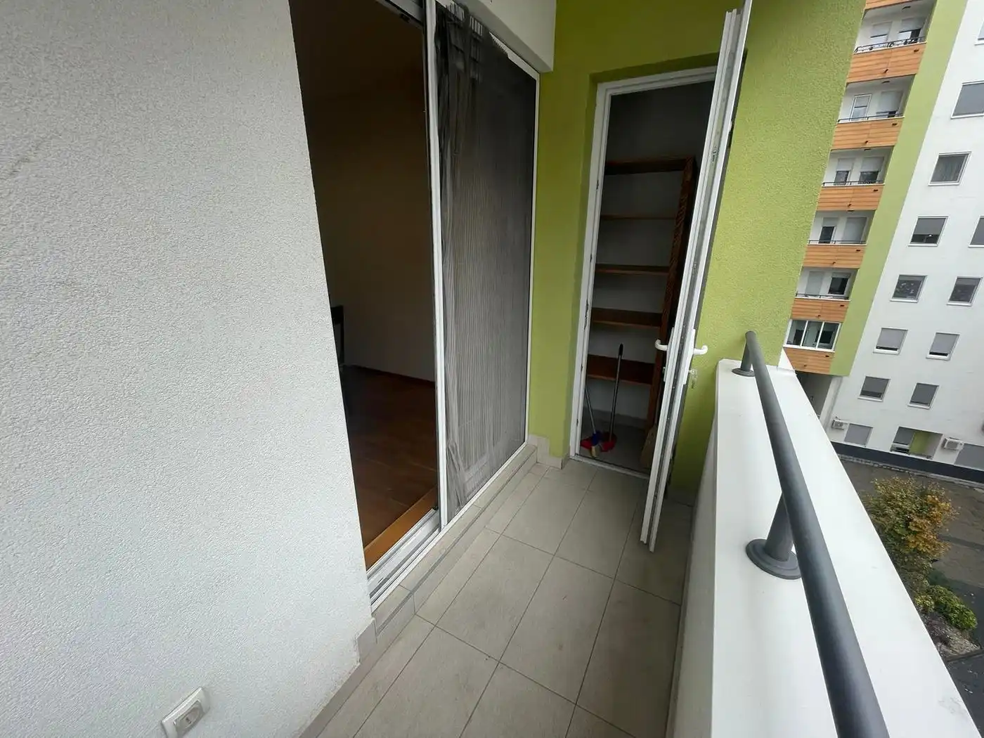 stan na prodaju Novi Sad 56m2 521179