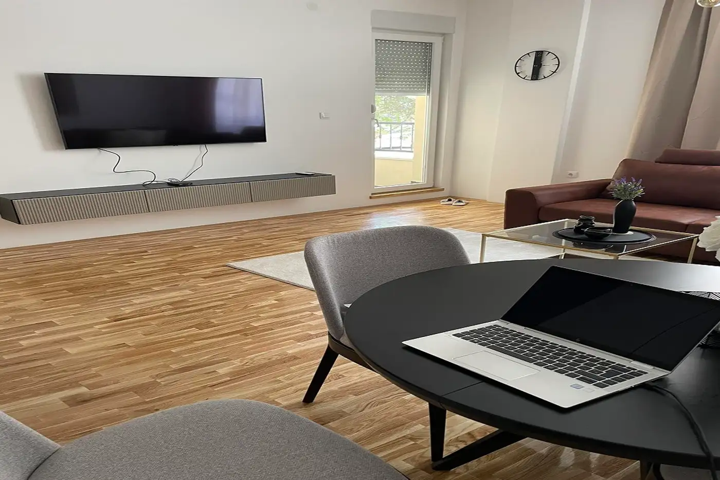 stan na prodaju Novi Sad 53m2 521217