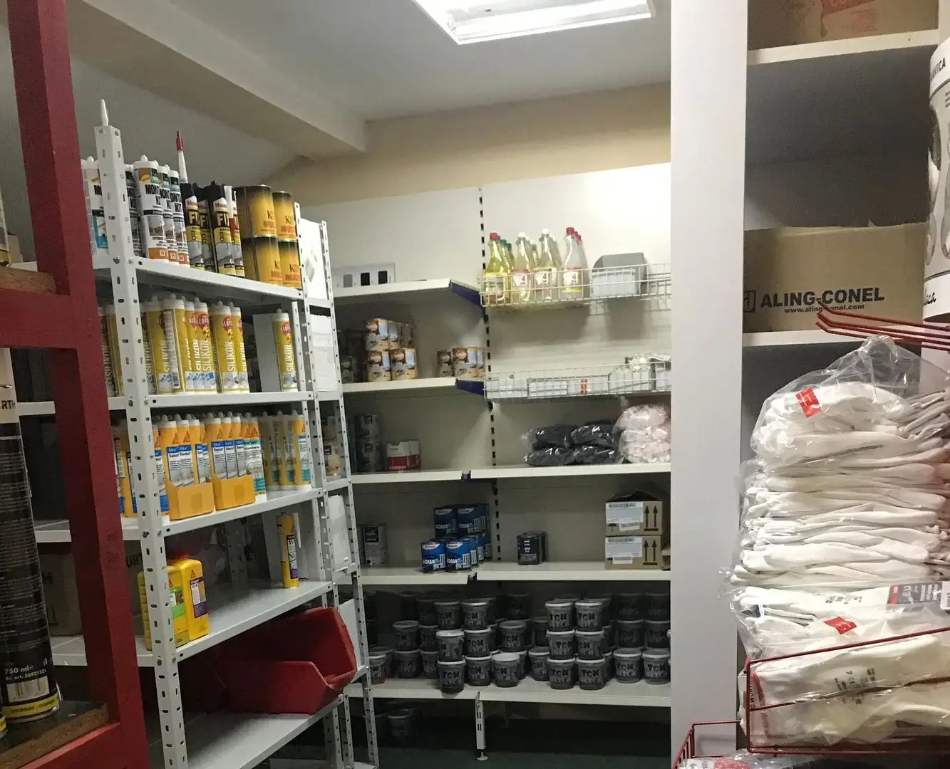 kuca na prodaju Veternik 270m2 520089