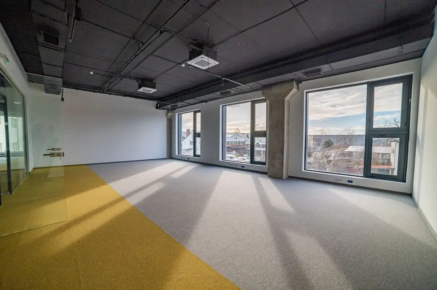 lokal na prodaju Novi Sad 2060m2 522068