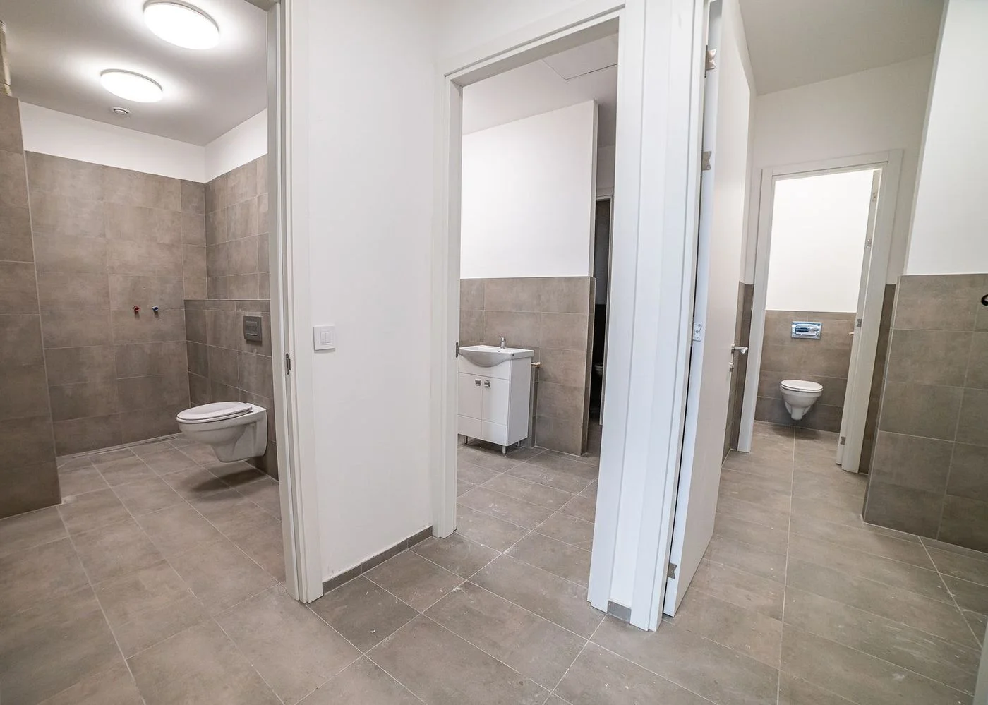 lokal na prodaju Novi Sad 2060m2 522068
