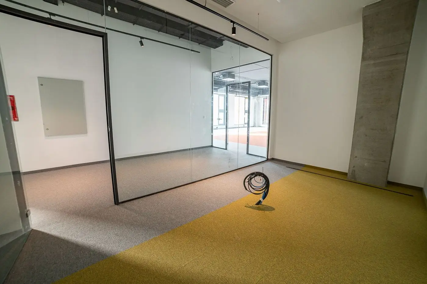 lokal na prodaju Novi Sad 2060m2 522068