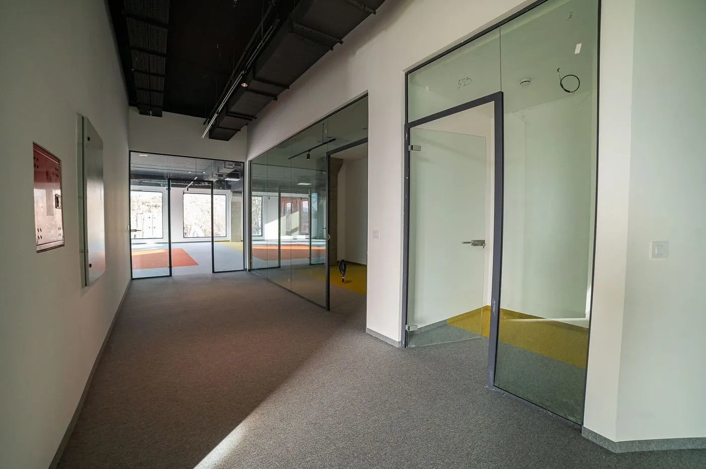 lokal na prodaju Novi Sad 2060m2 522068