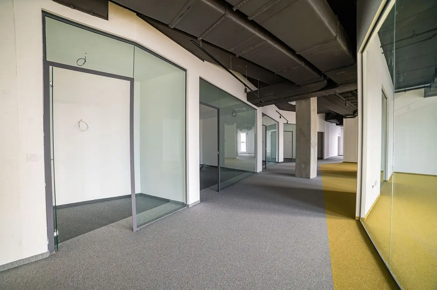 lokal na prodaju Novi Sad 2060m2 522068