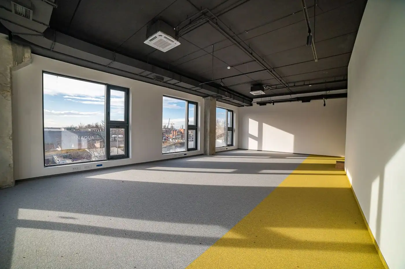 lokal na prodaju Novi Sad 2060m2 522068