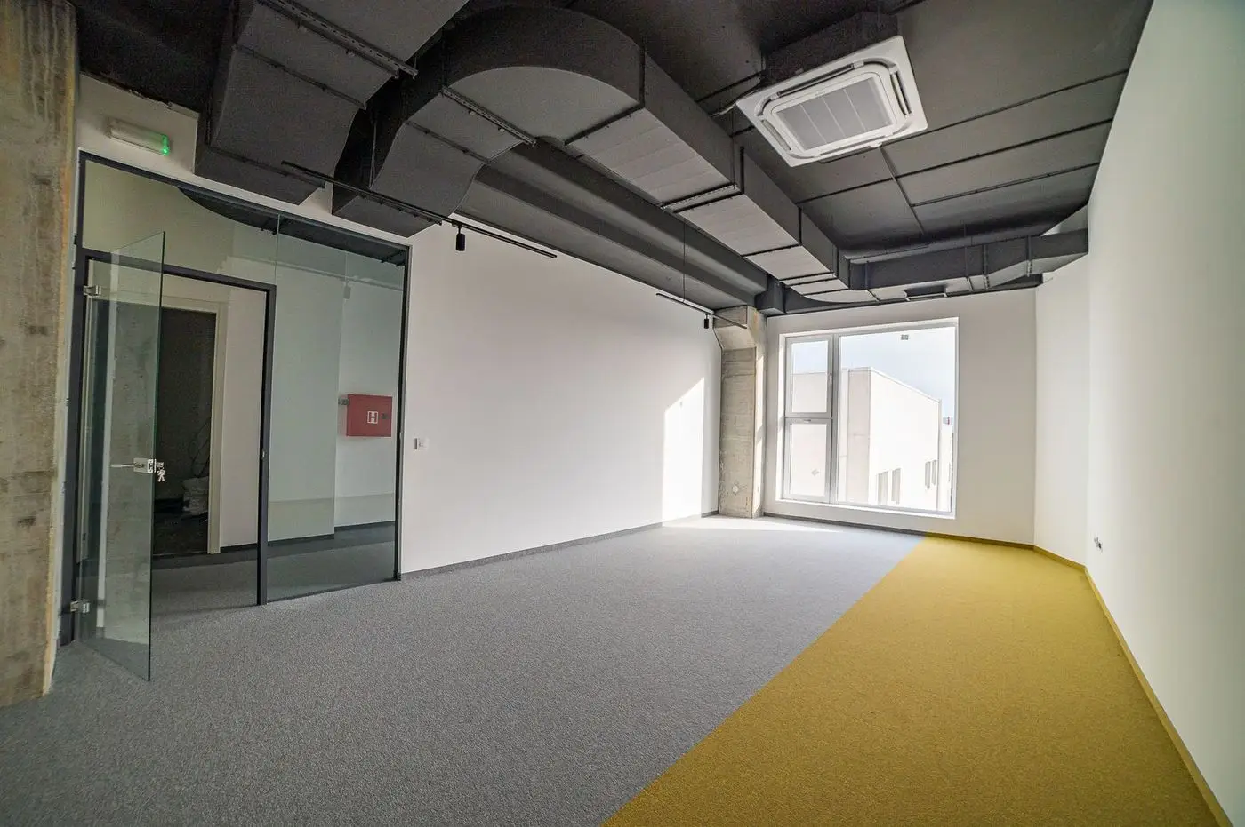 lokal na prodaju Novi Sad 2060m2 522068