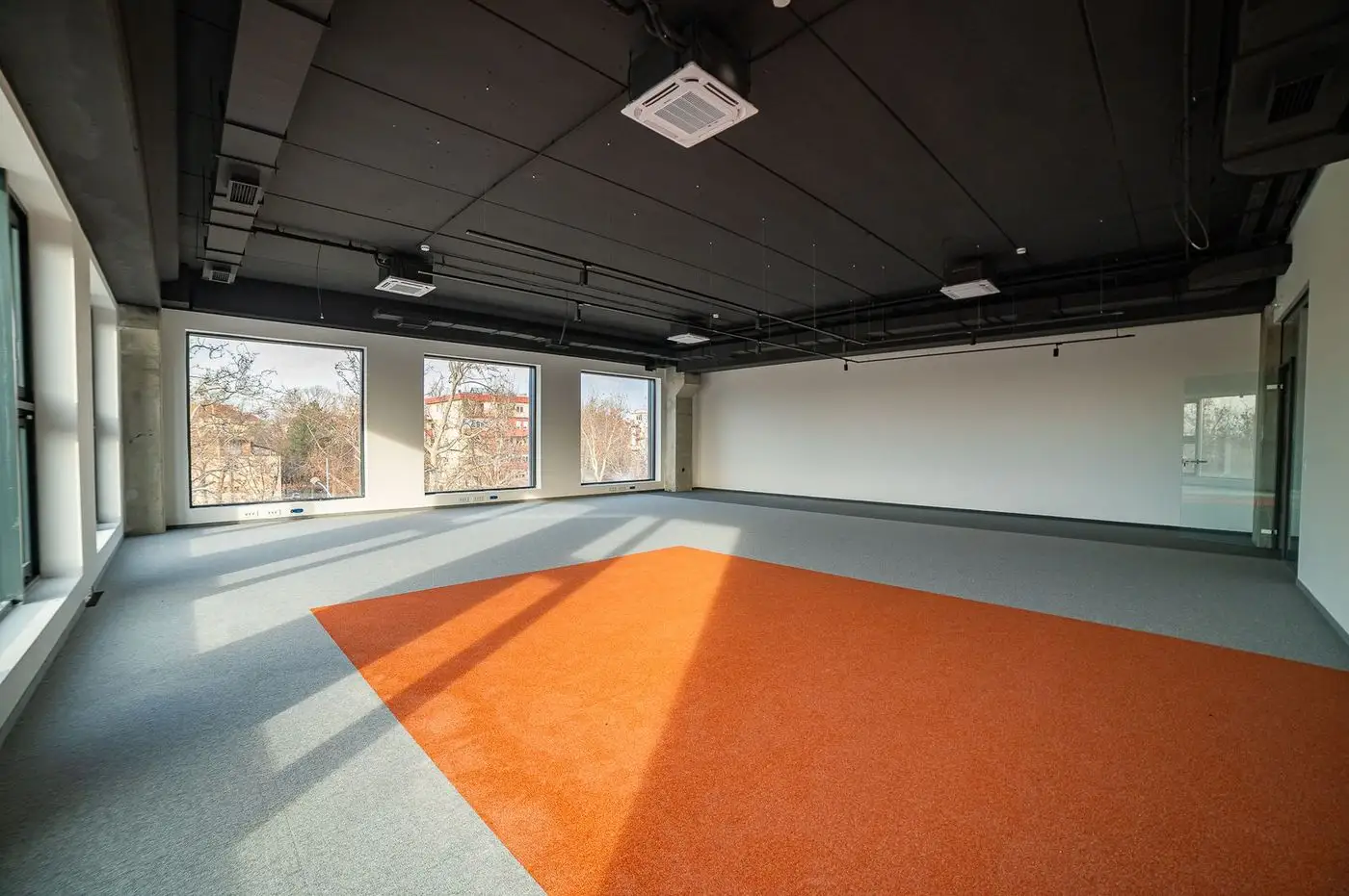 lokal na prodaju Novi Sad 2060m2 522068