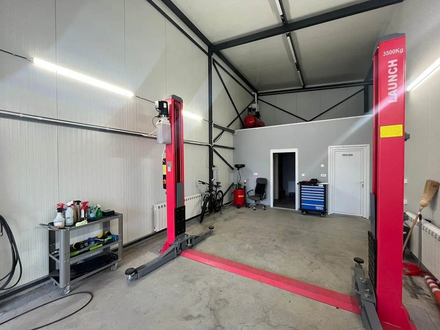 kuca na prodaju Novi Sad 170m2 524052